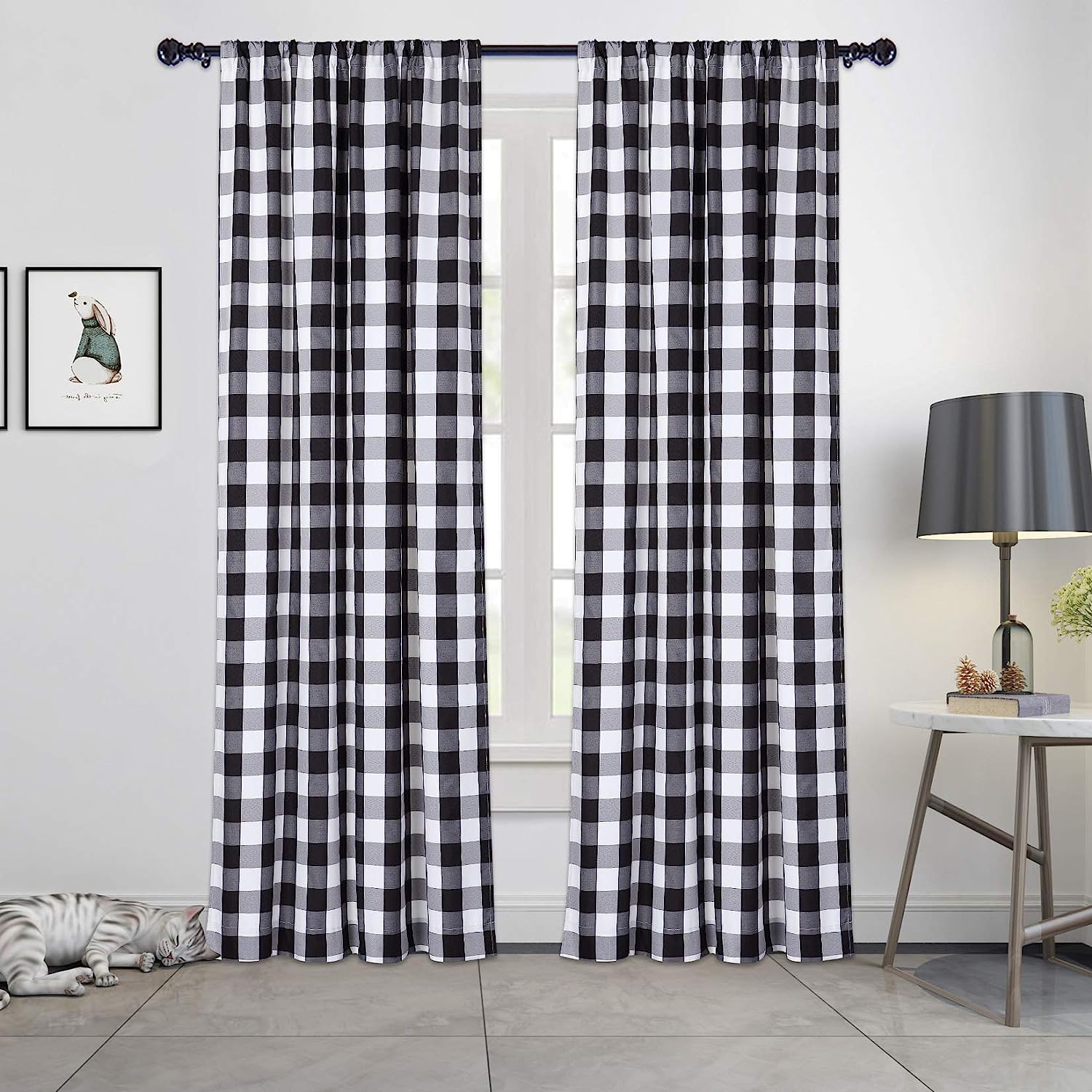 Curtains in Gingham Patterns