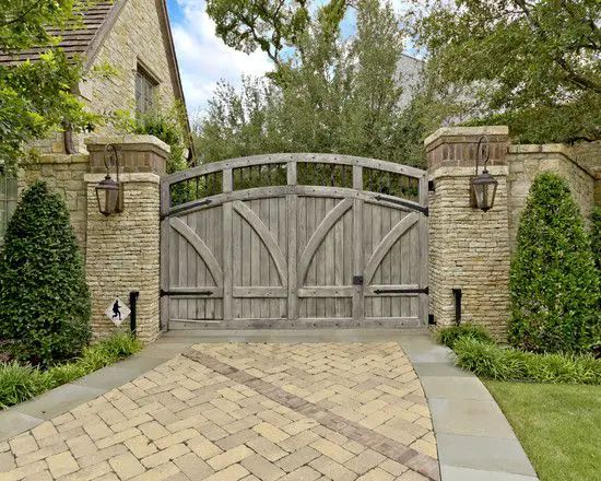 Farmhouse-Style Wooden Gate