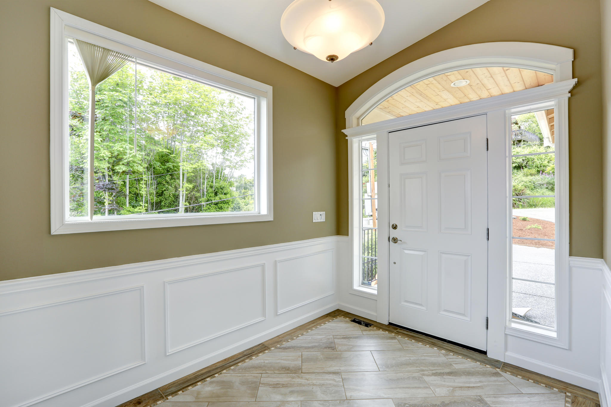 Front Entrance Window Trim