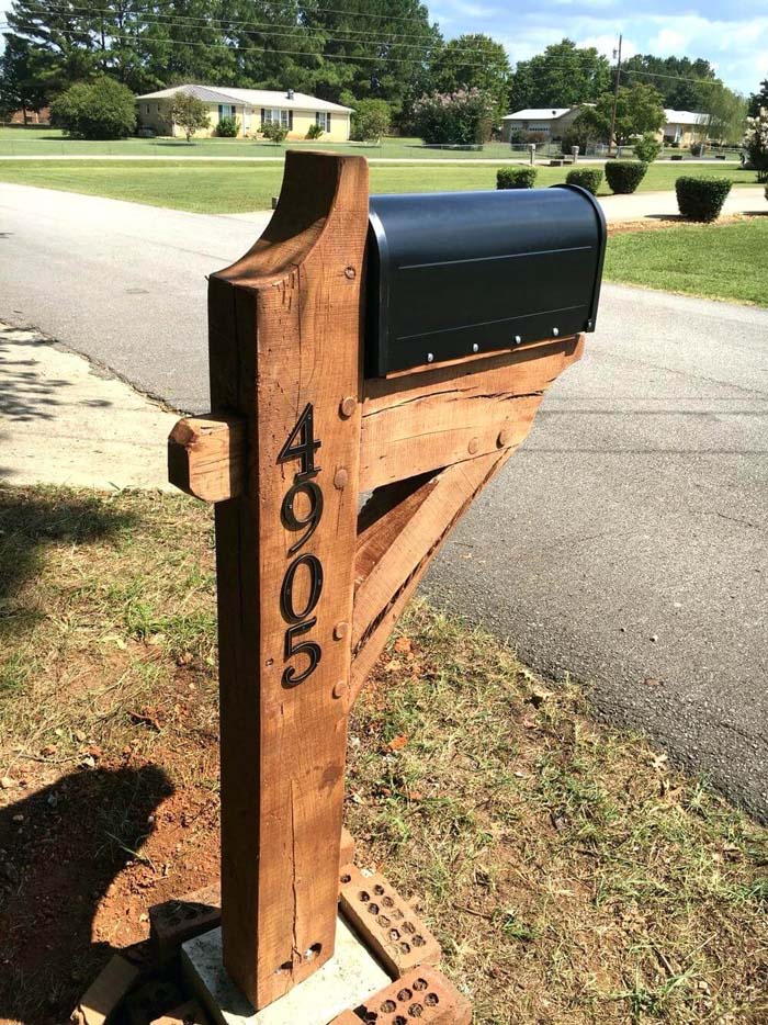 Happy Home Mailbox
