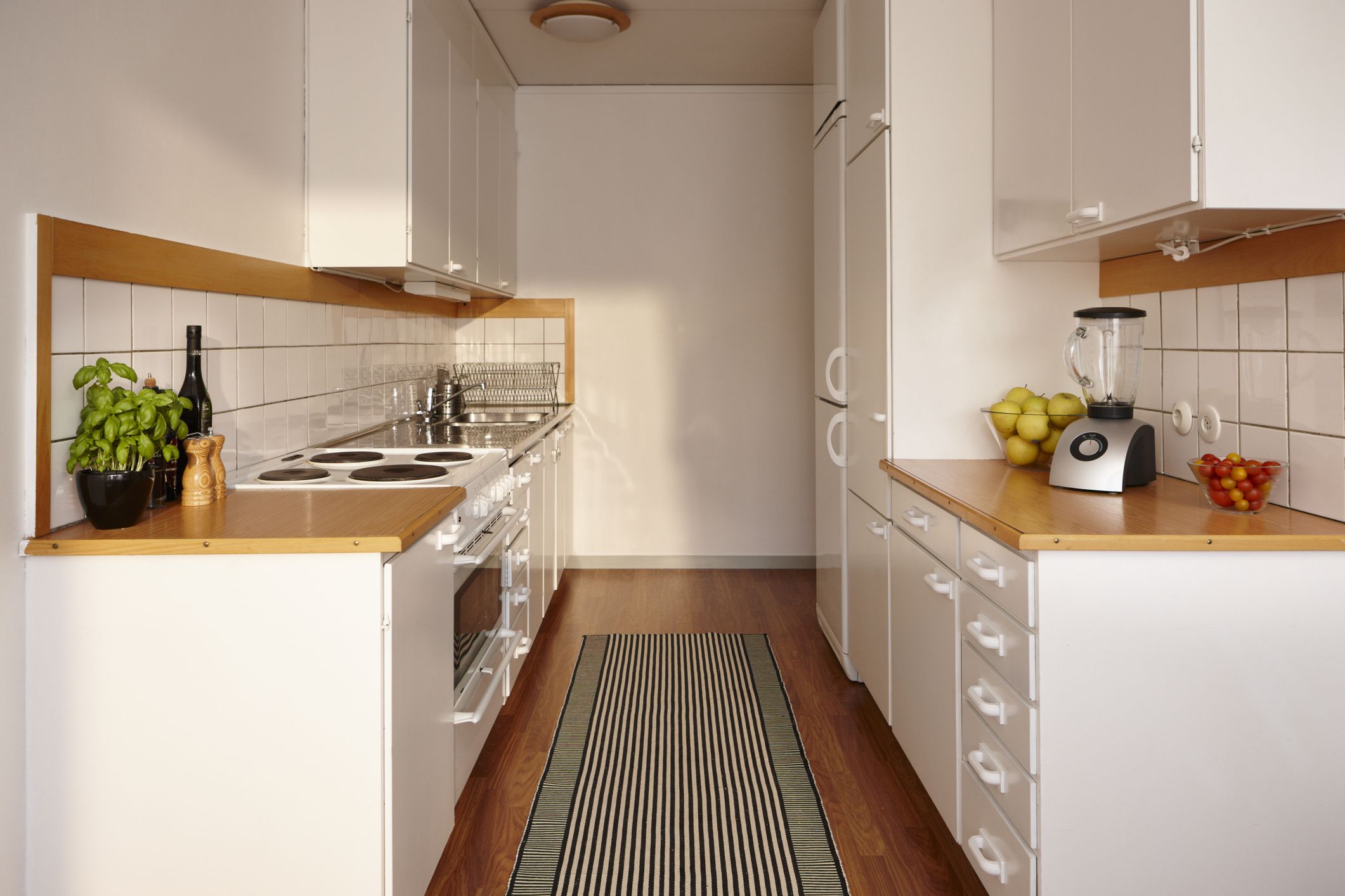 L-Shaped Kitchen