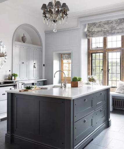 Limiting the Black to The Kitchen Island Is a Safe Option