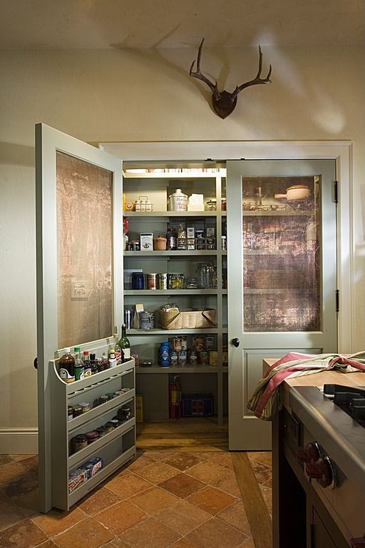 Leaded Glass Pantry Door for Cottages