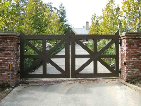 Simple Driveway Wooden Gate