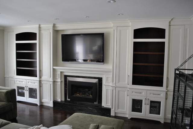 Traditional Fireplace Wall with TV