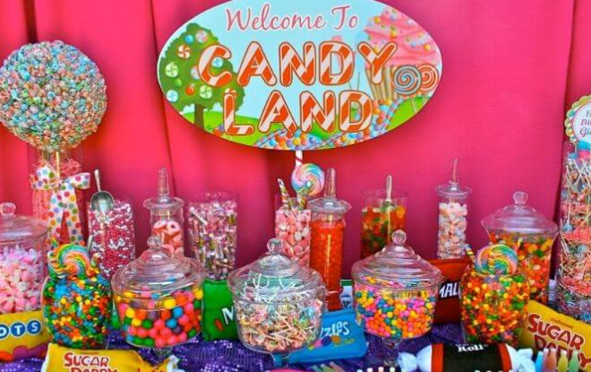 Easy Candy Bar Ideas on a Budget - Its Overflowing
