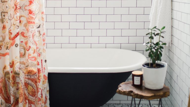 21 Subway Tile Showers for a Modern Look in Your Bathroom