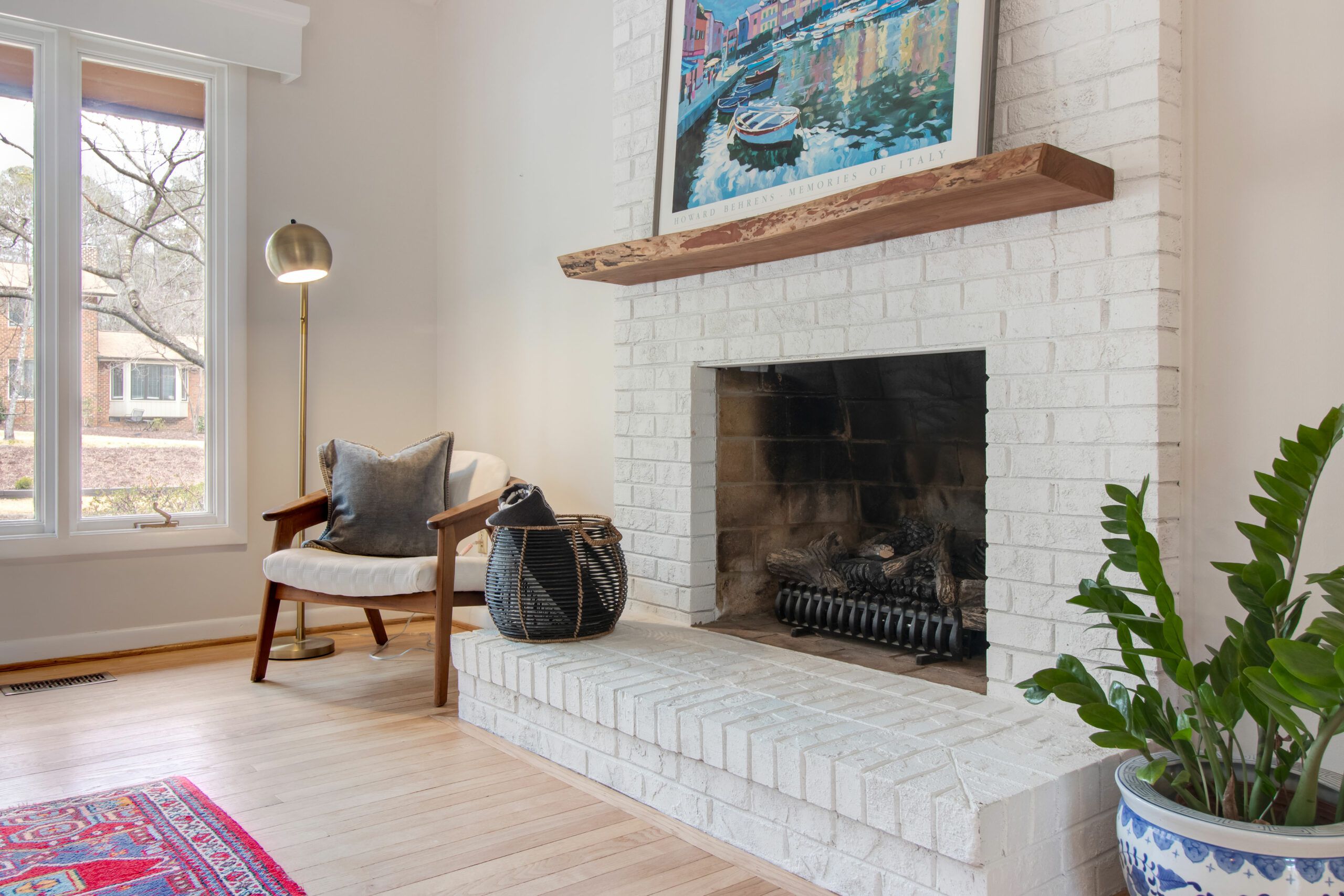 White Brick Fireplace Ideas